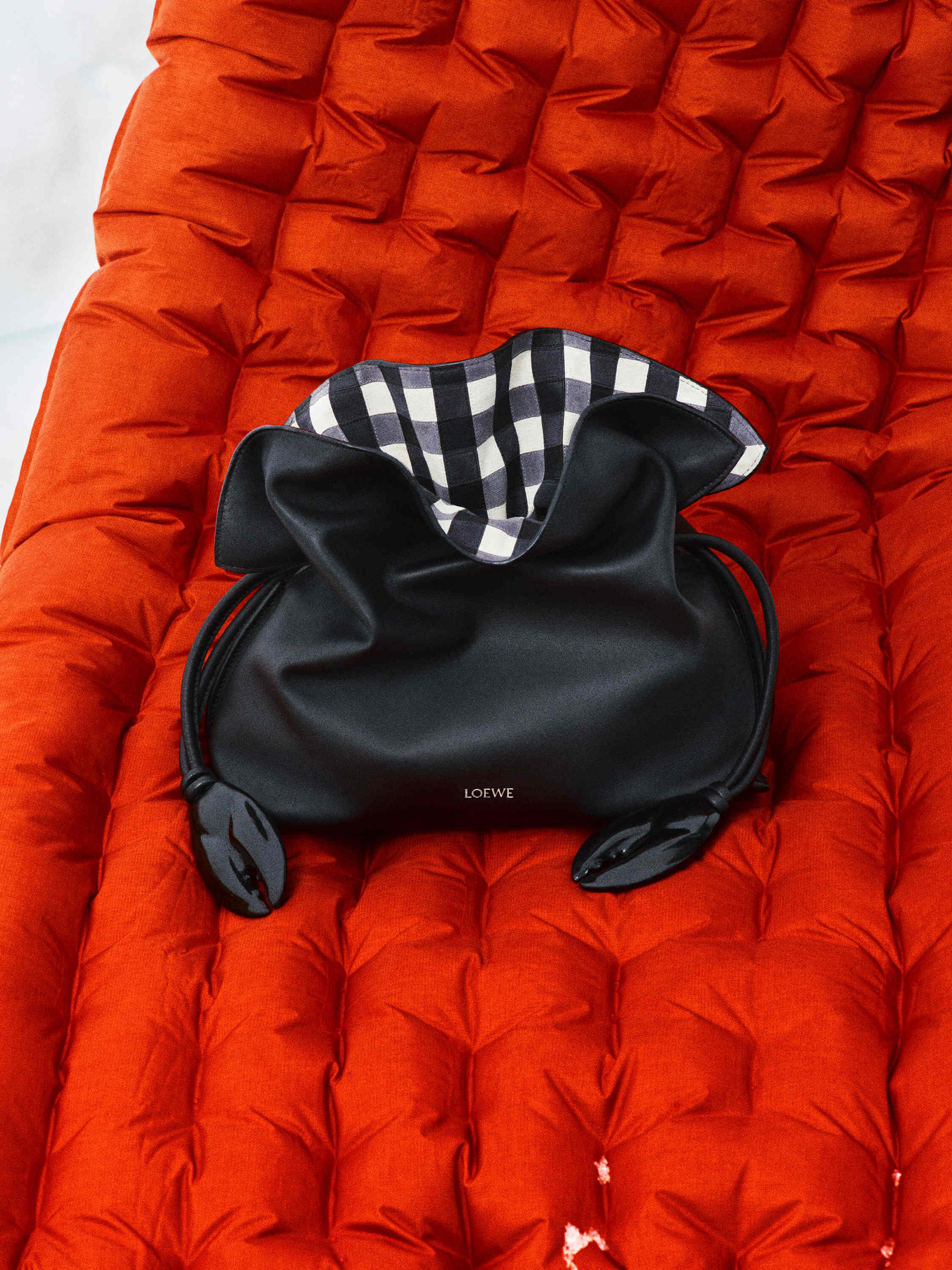 ロエベ公式オンラインストア｜LOEWE - ロエベ 日本 公式サイト